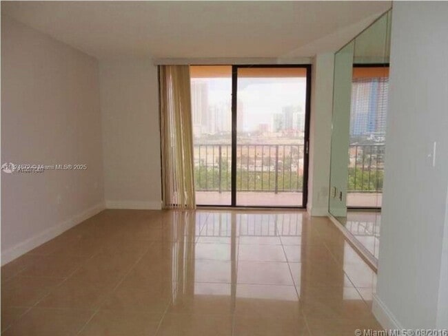 Foto del edificio - 210-174 174th St