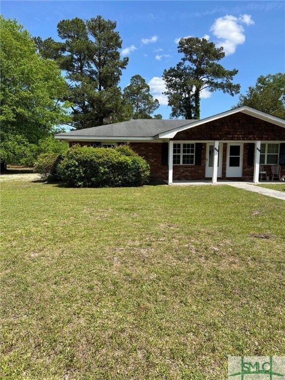 301 Hickory St, Springfield, GA 31329 Townhome Rentals in Springfield