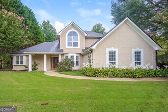 Building Photo - 130 Woodlake Dr