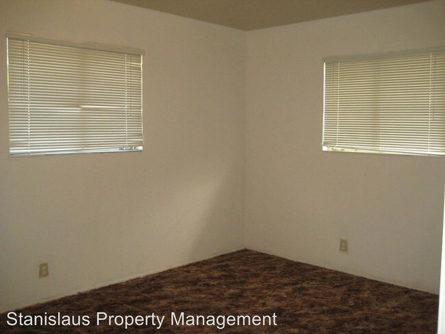Foto del edificio - 2 br, 1 bath Apartment - 2314 Tully Road