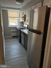 Building Photo - 1800 Garrett Rd