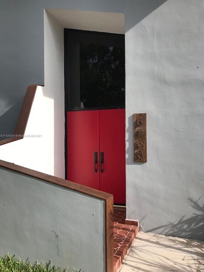Foto del edificio - 6460 NW 2nd St