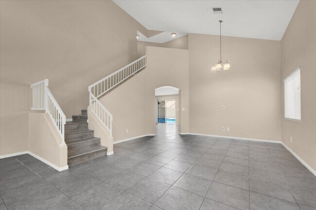 Foto del edificio - 4646 Spruce Oak Dr