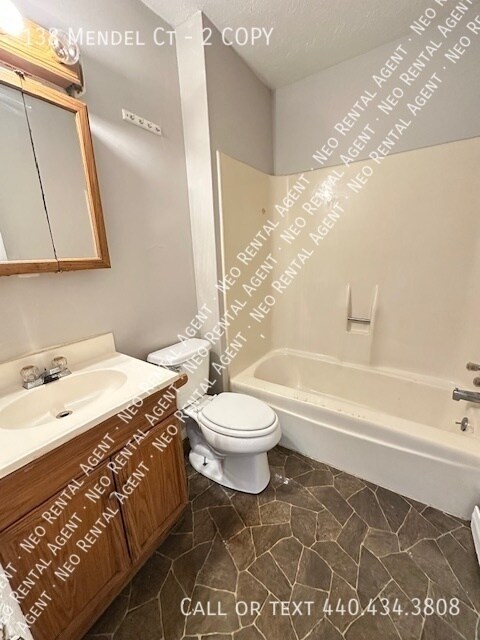 Foto del edificio - 138 Mendel Ct