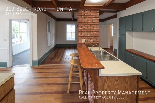 Foto del edificio - 213 Beech Rd