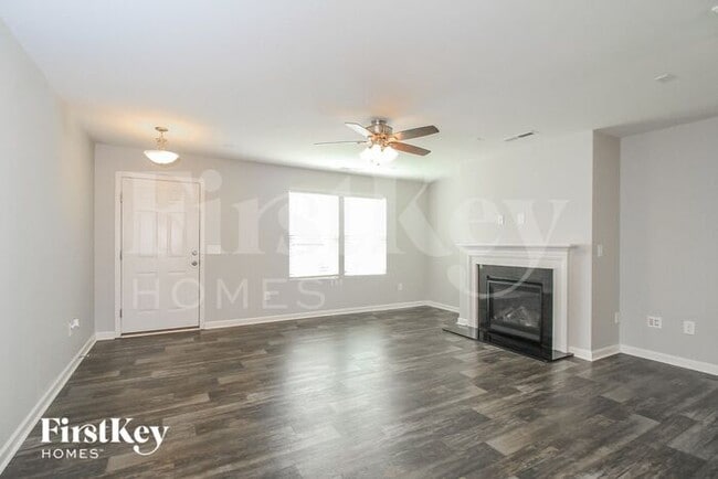 Foto del edificio - 335 Inlet Pl Dr