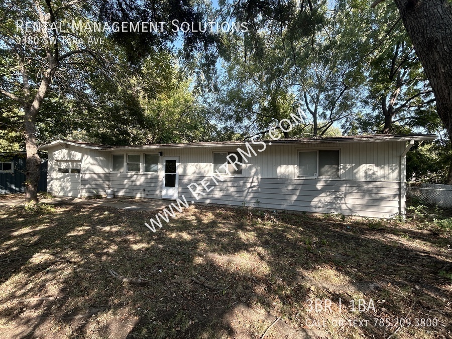 Primary Photo - **MOVE-IN SPECIAL**3380 SW Tara Ave - 3 BE...