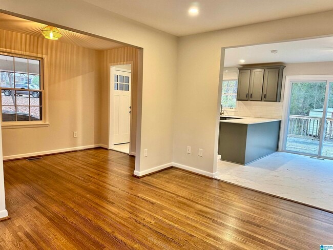 Building Photo - 231 Hillwood Ln