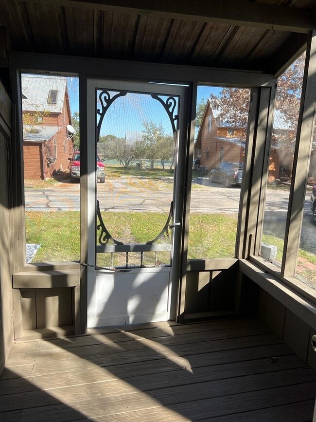 Building Photo - 118 Topspin Dr