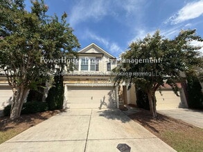 Building Photo - 1045 Township Cir