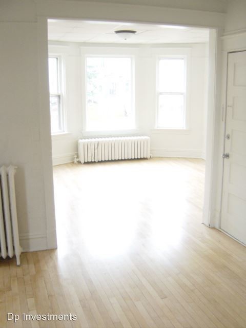 Foto del edificio - 2110-2112 W 3rd St