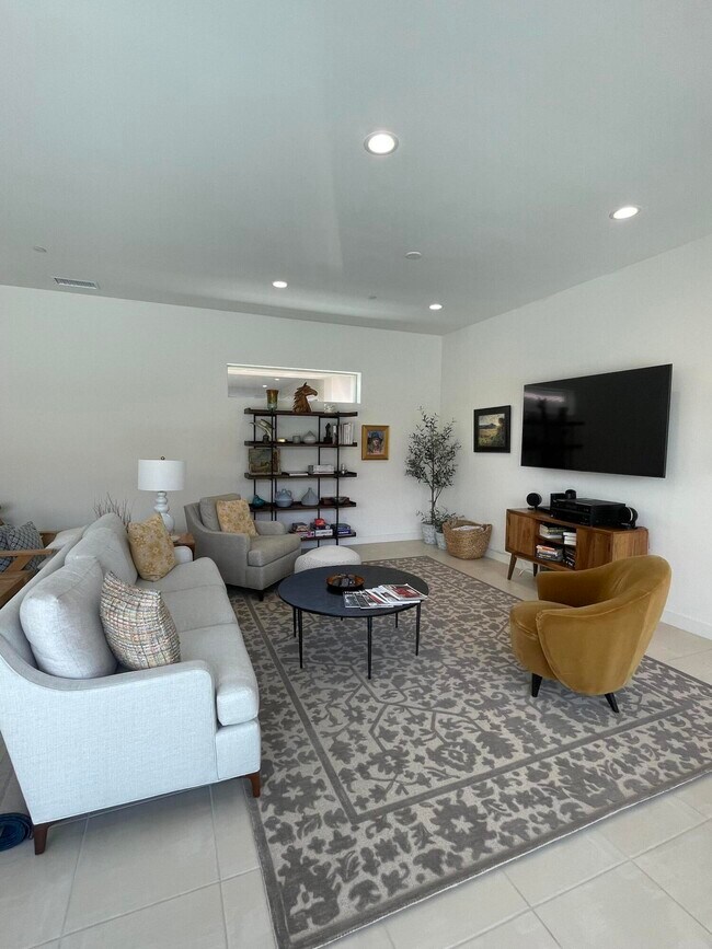 Foto del edificio - 80325 Champions Wy