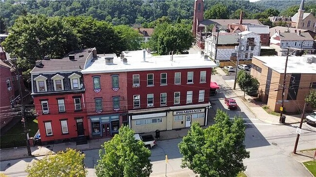 Building Photo - 1612-1614 Lowrie St