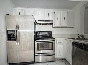 Building Photo - 496 NW 165th St