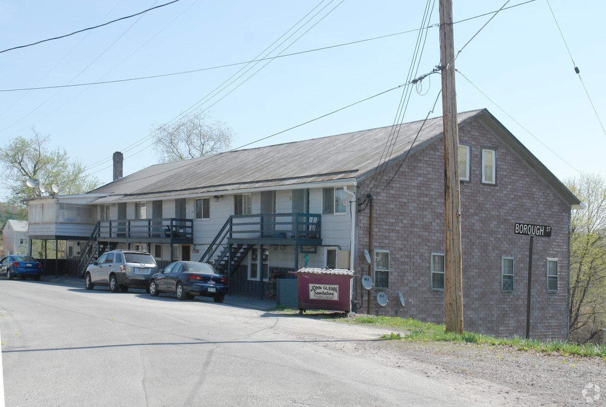 Primary Photo - 515 Pruner St
