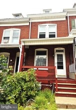 Building Photo - 553 S 18th St