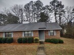 Foto principal - 8440 Pineland Dr