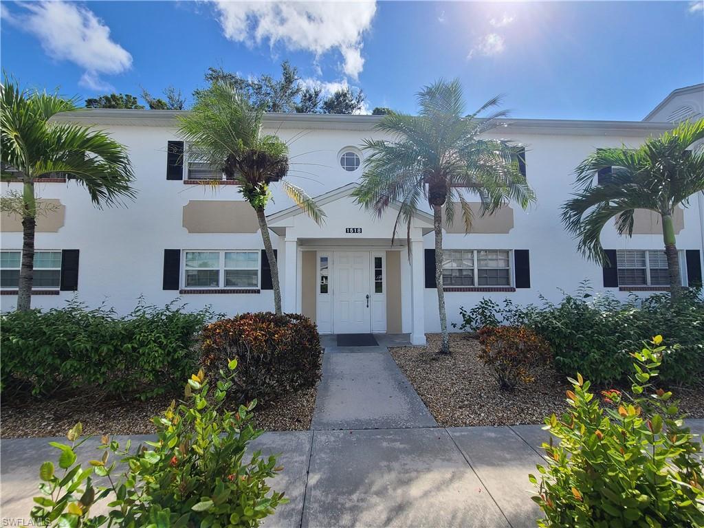 Primary Photo - 1518 Edgewater Cir