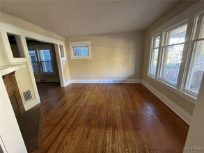 Building Photo - 76 Vernon Pl