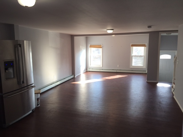 Living Room - 60 Harrison Street