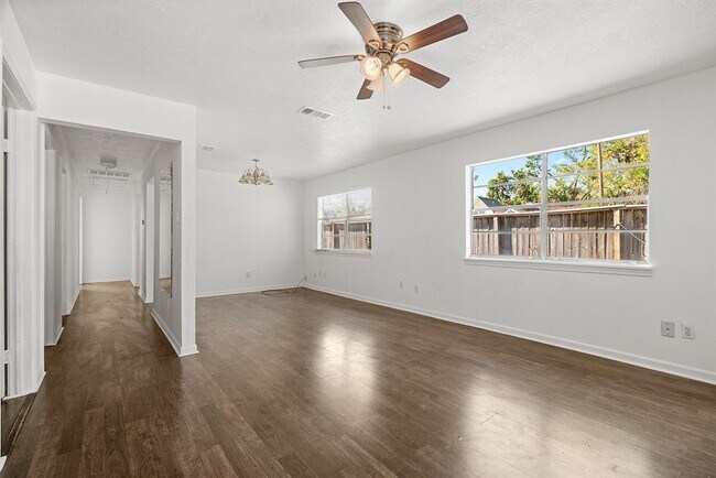 Foto del edificio - 402 Paschall St