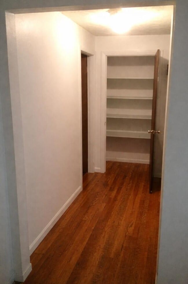 Foto del edificio - 20 Radcliffe Rd