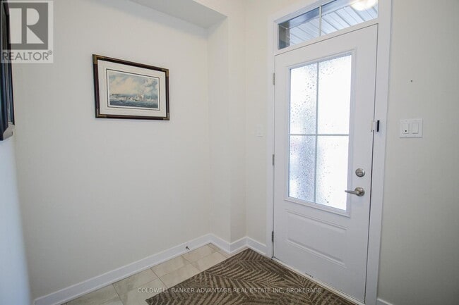 Building Photo - 77 Keelson St.