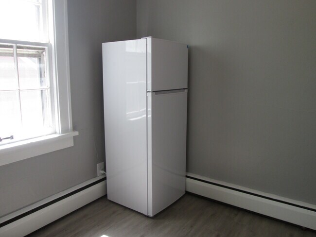 Para estrenar - 501 N Sherman Ave