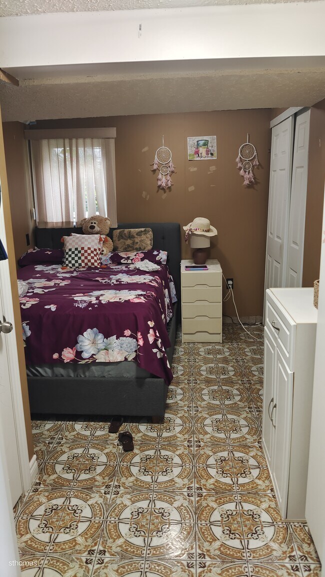 Photo du bâtiment - 89 Roehampton Av