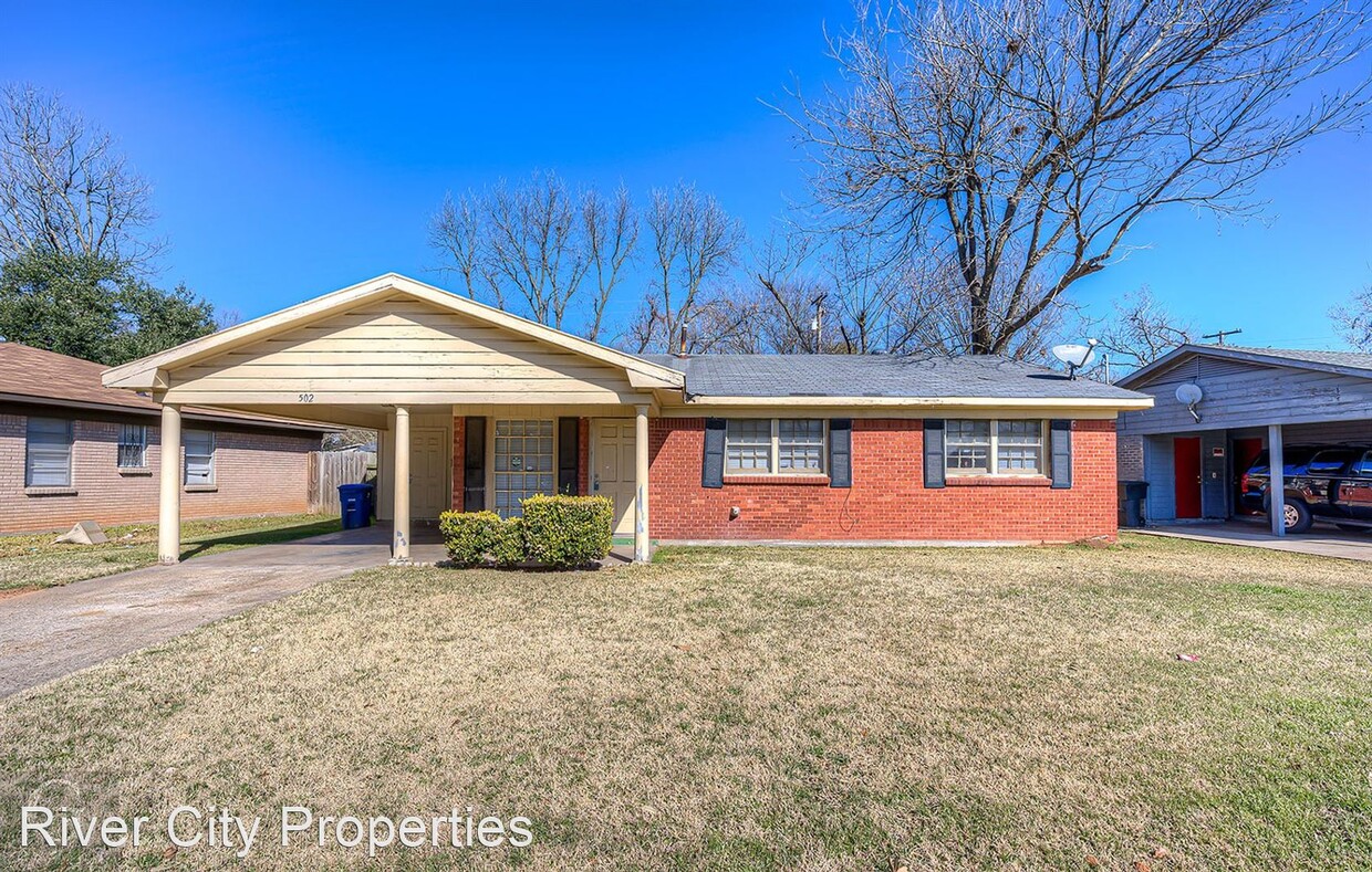 Primary Photo - 3 br, 1.5 bath House - 502 SENECA TRAIL - 502