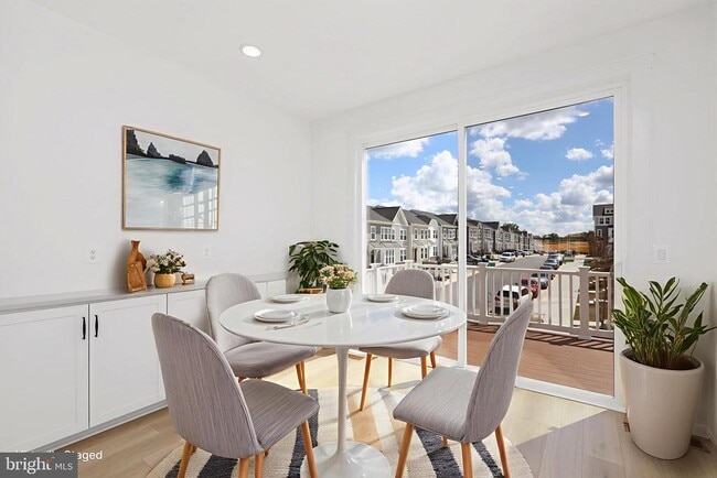 Foto del edificio - 9117 Crk Btm Ln