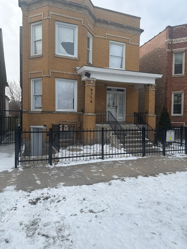 Photo - 6716 S Indiana Ave (Chicago, IL)