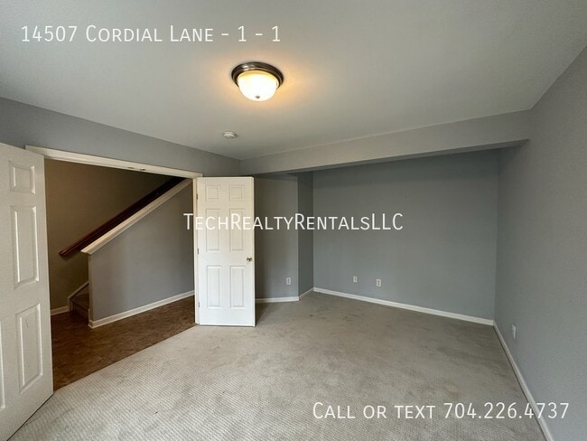 Foto del edificio - 14507 Cordial Ln