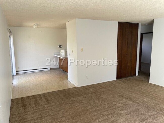 Foto del edificio - 351 NE 78th Ave