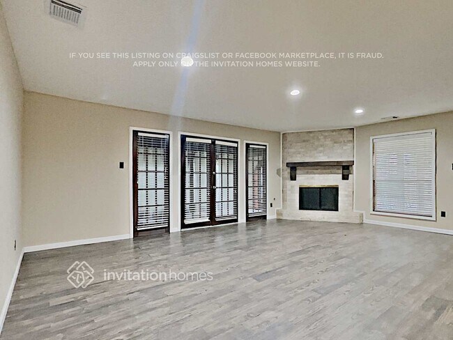 Building Photo - 4238 Honey Oaks Dr