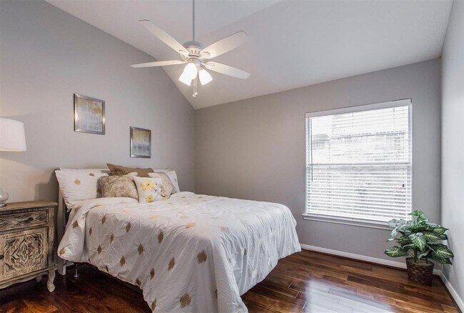 Foto del edificio - 1230 Sienna Hill Dr