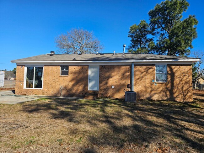 Foto del edificio - 3BR/2BA Brick Ranch