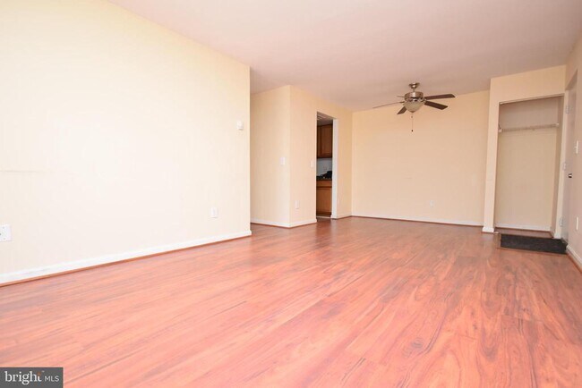 Foto del edificio - 14905 Rydell Rd