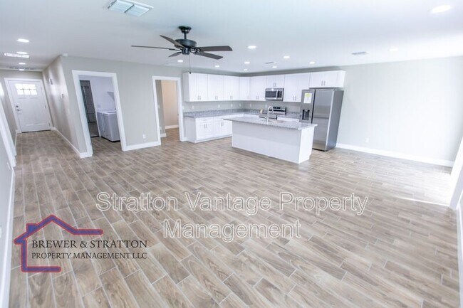 Foto del edificio - 5730 S 12th Ln