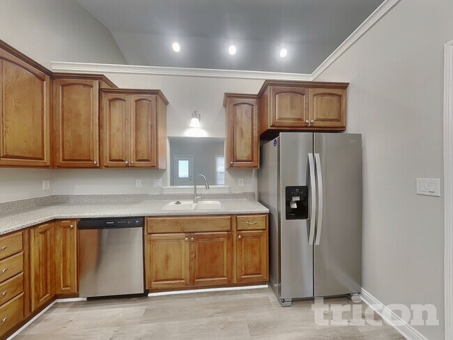 Foto del edificio - 4687 Bayview Dr