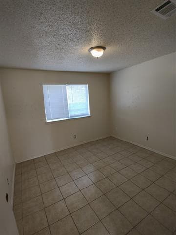 Building Photo - 640 Hillside Dr