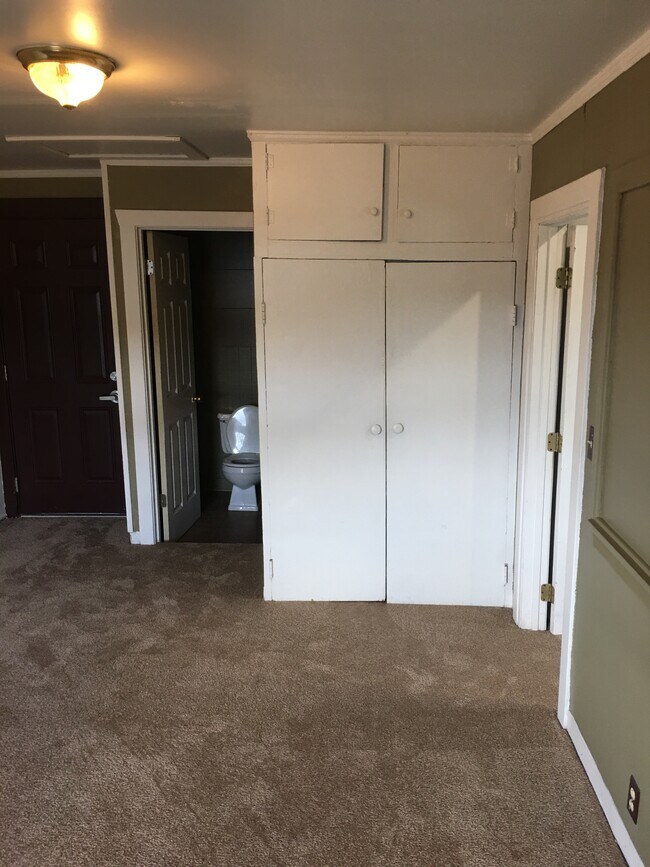 Riverside Apartments Apartments McHenry, IL