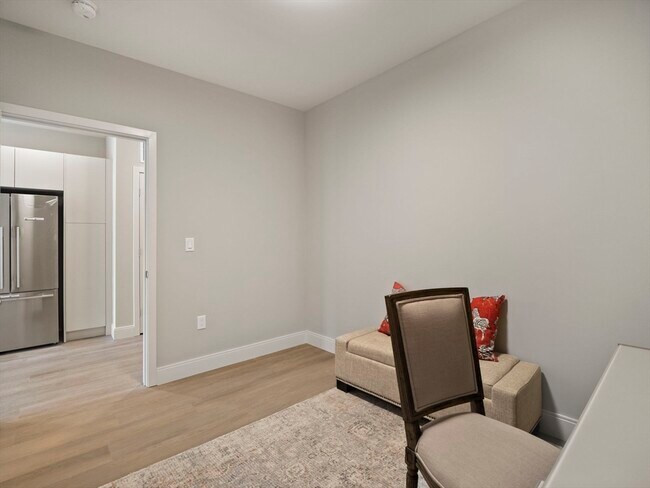Foto del edificio - 249 Corey Rd
