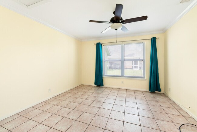 Foto del edificio - 119 Oakwood Dr