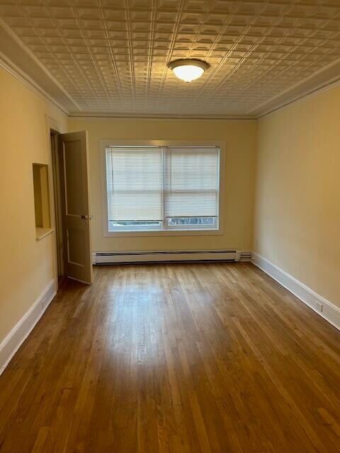 Foto principal - 252 Sound Beach Ave
