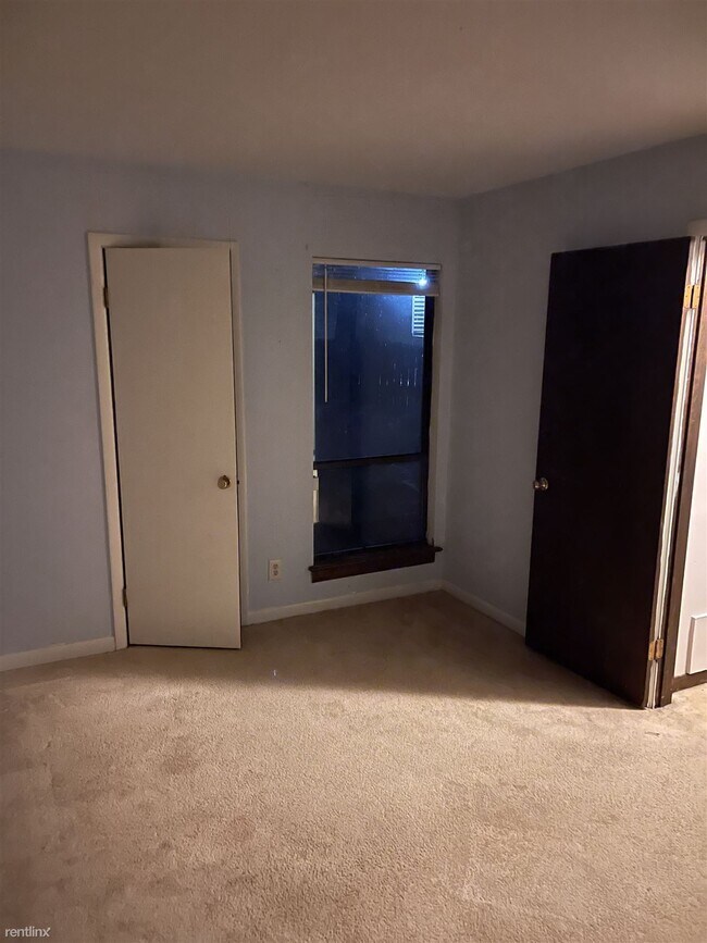 Building Photo - 3 br, 2 bath House - 800 Fahey Circle