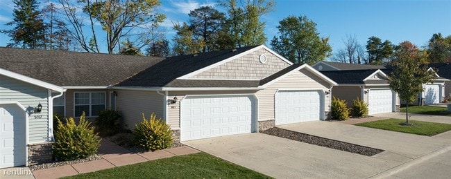 Building Photo - 2435 Trebein Rd