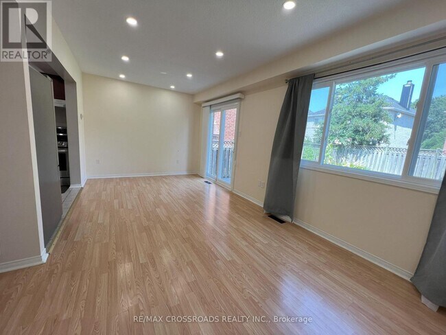 Photo du bâtiment - 51 Hood Crescent