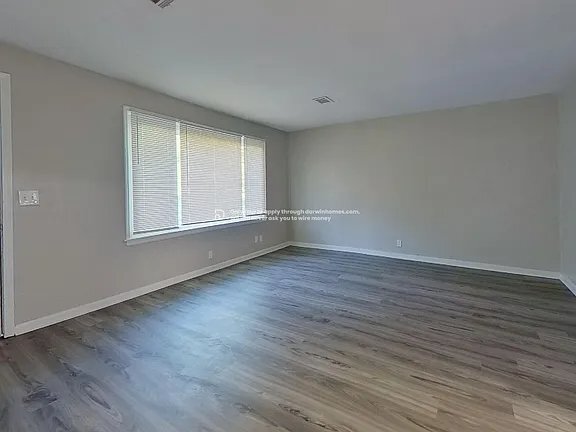 Foto del edificio - 2935 N 63rd St