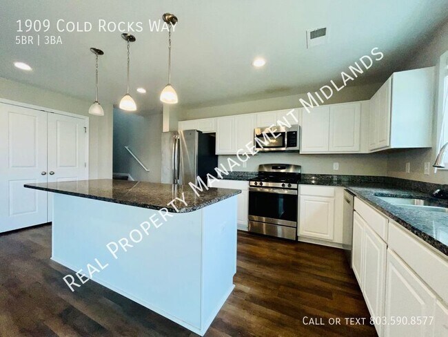 Building Photo - Welcome to the beautiful Blue Field subdiv...